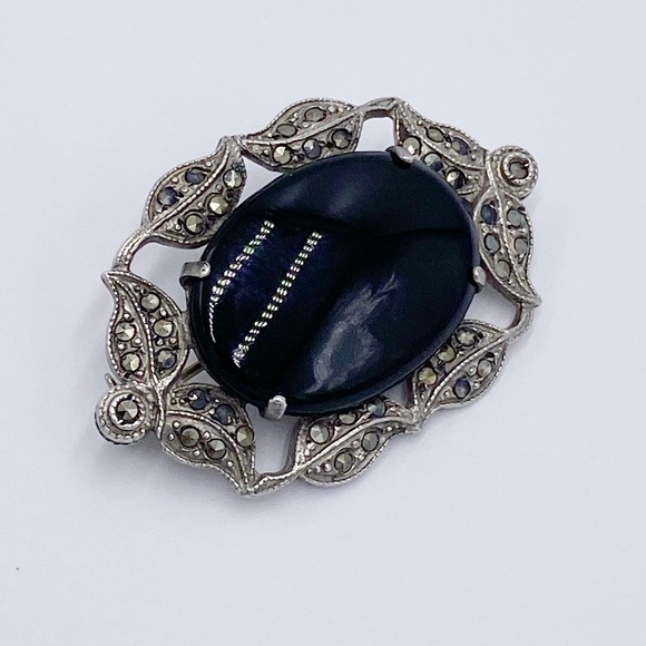 Vintage Art Deco Sterling Silver Marcasite & Black Onyx Brooch Pin - Picture 1 of 8